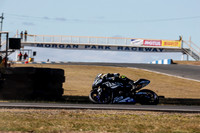 300 and R3 Cup